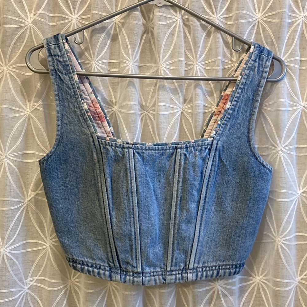 Lucky Brand Denim Crop Tank Top - Picture 9 of 10